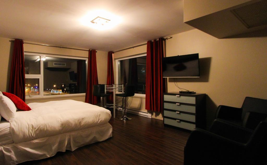 Hotel Saint-Germain Rimouski Room photo