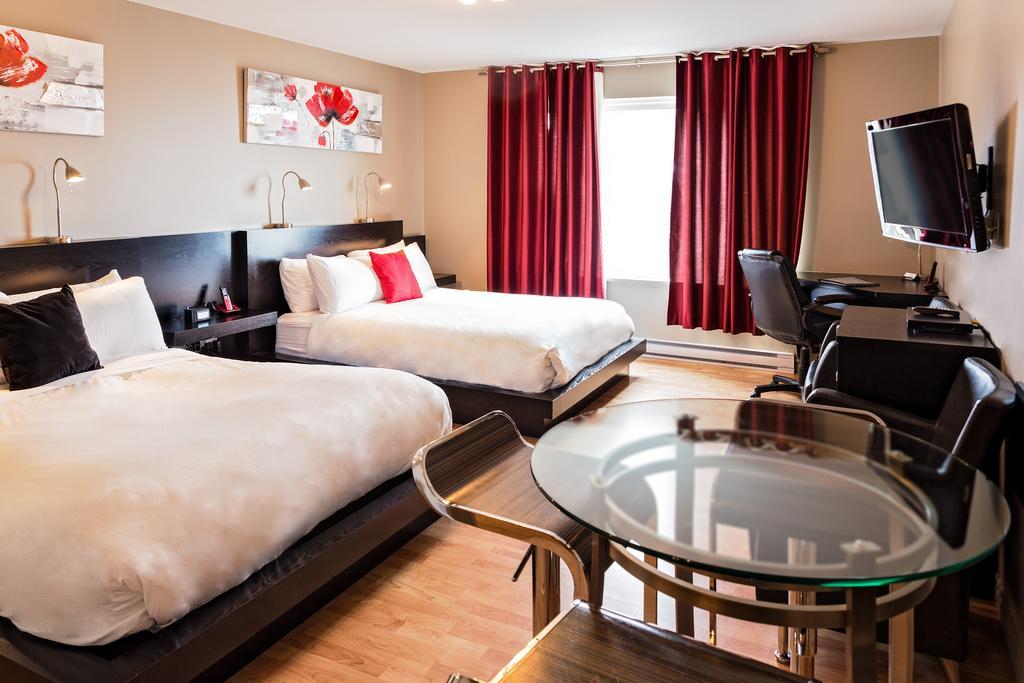Hotel Saint-Germain Rimouski Exterior photo